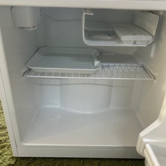 Haier ハイアール 小型 冷蔵庫 40L JR-N40G 2016年製 1ドア 寝室 個室 小部屋 単身 中古現状保管品の画像