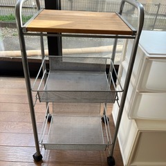 ラック　収納ケースの画像