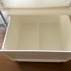 ラック　収納ケースの画像