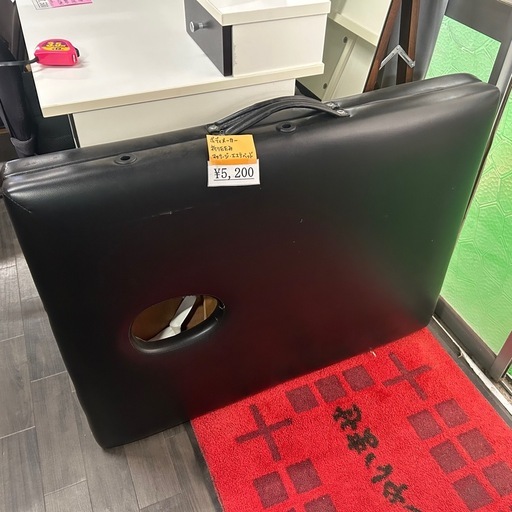 折りたたみエステ/マッサージベッド
