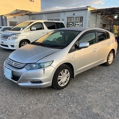 分割OK  即納車OK  燃費のいいハイブリッドカー　車検8年1...
