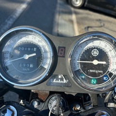 ヤマハ　YB125SP jym154fmi ミッション　小型2種　ホワイトの画像