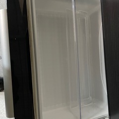 AQUA 4D冷蔵庫の画像