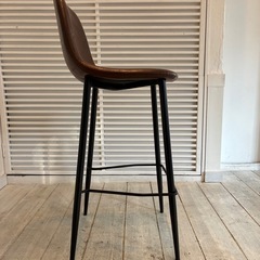 カウンターチェアの画像