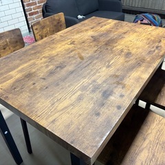 ダイニングテーブル椅子セット
の画像