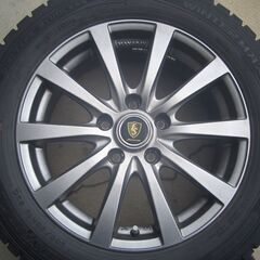 スタッドレスタイヤ アルミホイールセットの画像
