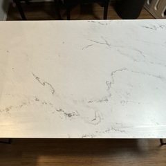 ロウヤ　ダイニングテーブル　大理石風　140cmの画像