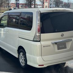 全国提携ローン！！全国納車始めました！！セレナ！ハイウェイスター！特別価格コミコミ38万円！　4WD　Bカメラ　3列シート　スマートキー　ナビ！の画像