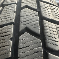 早い者勝ち！195/65R15 スタッドレスタイヤの画像