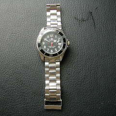 腕時計　水深100mの画像