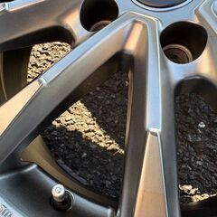 バリ山スタッドレス フォルクスワーゲン ゴルフトゥーランに！MAK MAINの画像