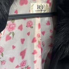 Ａライン　ブラック　ロングコート　フォックスファー取り外し可　アンゴラ素材の画像