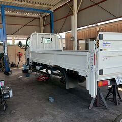 自動車整備士（中古自動車・トラックの整備）の画像