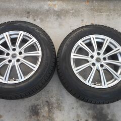 スタッドレスタイヤ　４本セットの画像