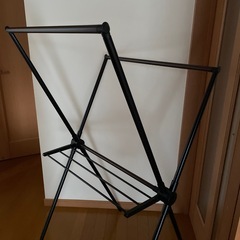室内用物干しスタンドの画像