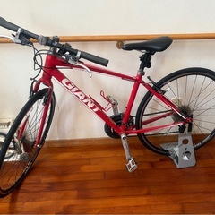 GIANT クロスバイクの画像