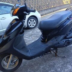 アクシストリート125ccの画像