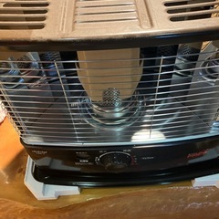 今週限定！灯油ストーブ　災害用　電池式の画像