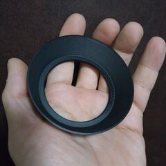 新品級 OLYMPUS OM 35mm F2 メタルフードの画像