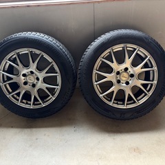 18インチアルミスタッドレスタイヤセット
の画像