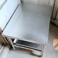 ステンレス製作業台　小型の画像