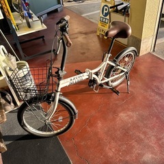 折りたたみ自転車の画像