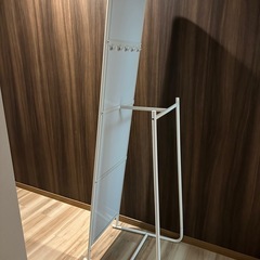 IKEA スタンドミラーの画像