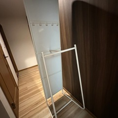 IKEA スタンドミラーの画像