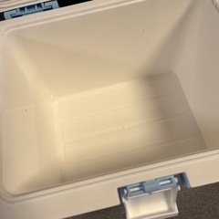 【0円】クーラーボックスの画像