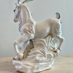 アンティーク置物オブジェ動物ヨーロピアンの画像