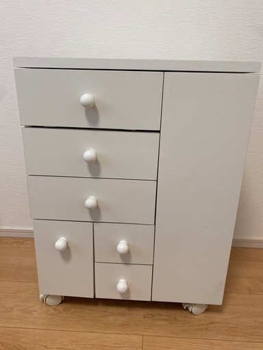 ドレッサーワゴン