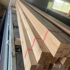 野縁 4メートル杉材9本入り11束　　　　　　の画像