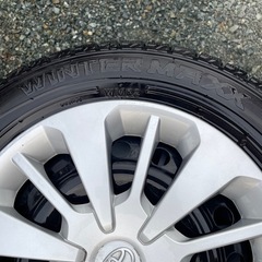 スタッドレスタイヤダンロップ、ウィンターマックス　02の画像