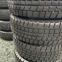 スタッドレスタイヤダンロップ、ウィンターマックス　02の画像
