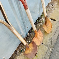 剣先スコップ（サビ付き）の画像