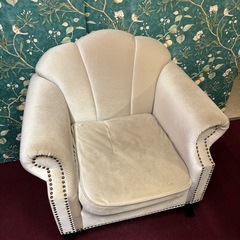 ベルベット調 アームチェア／一人掛けソファ の画像