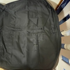 スーツ　キャリーバッグの画像