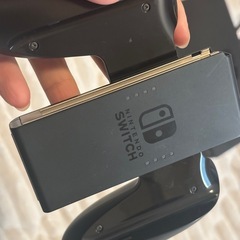 【美品】Nintendo Switch 本体の画像