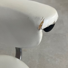 背もたれ付き昇降式回転チェアの画像