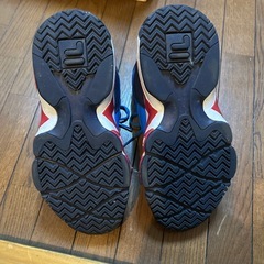 FILA スニーカーの画像
