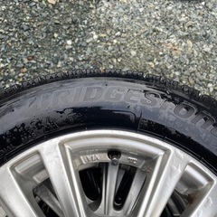 スタッドレスタイヤ　　ブリザックVRX2の画像