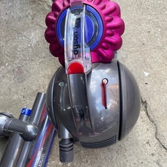 NO:5037  Dyson電気掃除機‼️美品超お買い得品❣️の画像