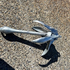 新品未使用　フォールディングアンカー　2.5kgの画像