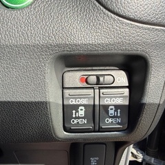 車検1年付　H28年式　両側パワースライドドア174600km NBOXカスタムGターボLパッケージ　純正アルミホイール　Bluetoothナビ　ETC 早い者勝ち　格安の画像