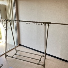 【現金可能】物干し 伸縮タイプの画像