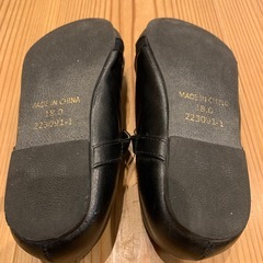 フォーマルシューズ　18センチの画像