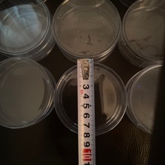 ①蓋付き　丸いケース　プラスチック　20個　沢山あります の画像