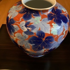 有田焼き花瓶台付きの画像