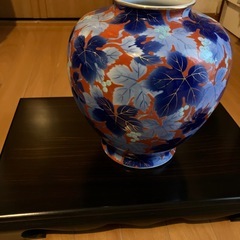 有田焼き花瓶台付きの画像