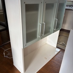 ★急募★ニトリ　2段食器棚の画像